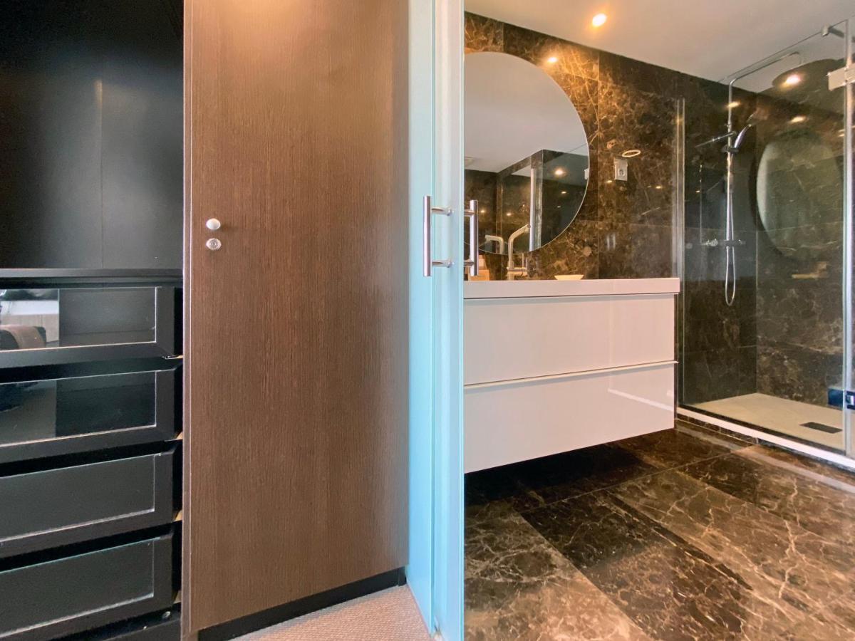 Appartamento Charming Eurobuilding Skyline Madrid Esterno foto