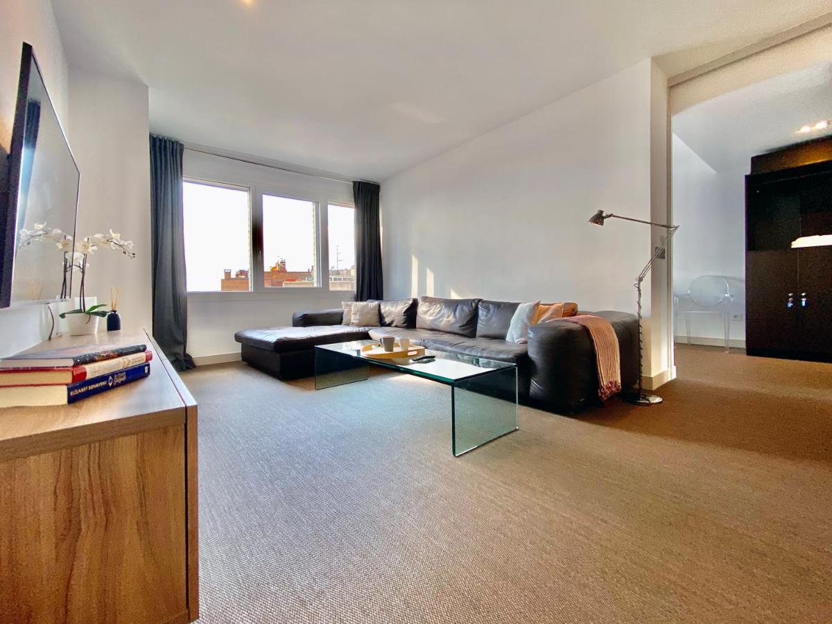 Appartamento Charming Eurobuilding Skyline Madrid Esterno foto